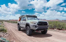 Rear LoadLifter 5000 Air Spring Kit for Toyota Tacoma image 5