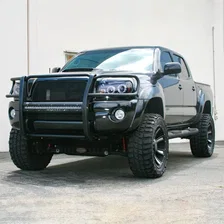 Pro Series Black Steel Grille Guard with Light Bar, Select Toyota Tacoma image 4
