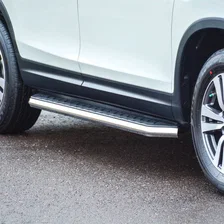 AeroTread 5" x 67" Polished Stainless Running Boards, Select Honda Pilot image 4