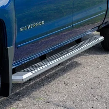 AdvantEDGE 5-1/2" x 91" Chrome Aluminum Side Bars, Select Silverado, Sierra Crew image 4