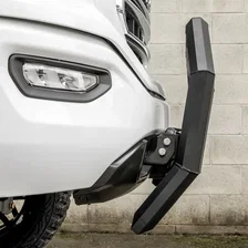 Front AdvantEDGE 5-1/2" Black Aluminum Bull Bar, Select Silverado, Sierra 2500, 3500 image 7