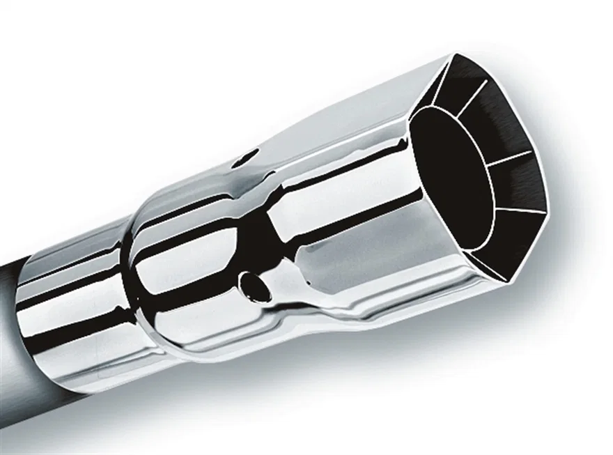 Tip 2.25in Inlet/ 2.5in x 2.75in Outlet Single Square Intercooled