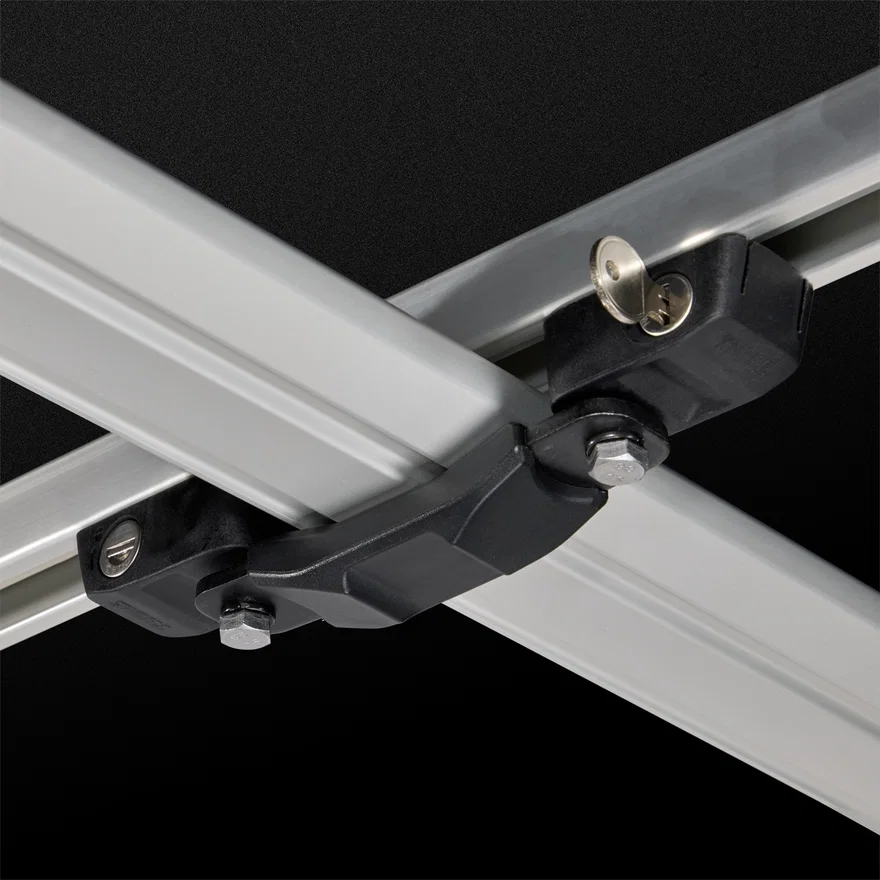 Quick Release Mounting Brackets