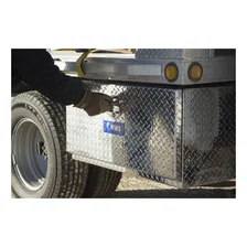 Bright Aluminum 36" Single-Door Underbody Tool Box (Heavy Packaging) image 12