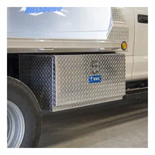 Bright Aluminum 36" Single-Door Underbody Tool Box (Heavy Packaging) image 9