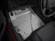 Front FloorLiner™ DigitalFit® image 2