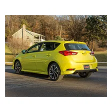 Rear Class 1 Trailer Hitch; 1-1/4in. Receiver; Select Toyota Corolla iM; Scion iM image 2