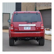 Rear Class 2 Trailer Hitch; 1-1/4in. Ball Mount; Select Jeep Liberty image 3