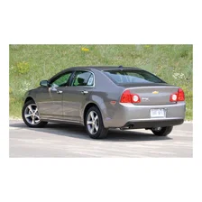 Rear Class 2 Trailer Hitch; 1-1/4in. Ball Mount; Select Chevrolet Malibu; Saturn Aura image 2