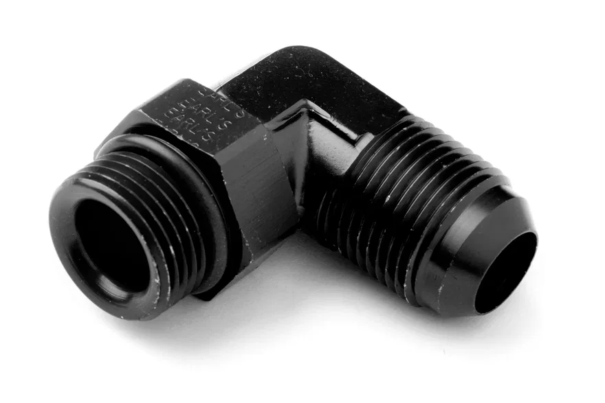 90 Degree -8 AN Male to 7/8"-14 Swivel