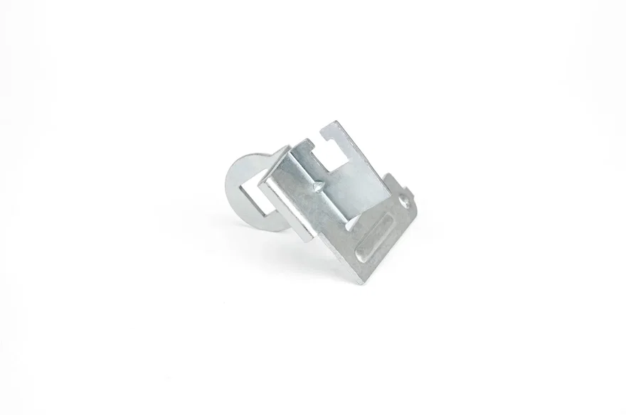 GM 700R4/2004R Bracket and Correct Arm for Holley Carburetors