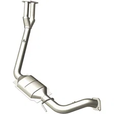 Rear 2001-2003 Isuzu Rodeo 2.2L | 2001-2003 Isuzu Rodeo Sport 2.2L OEM Grade Federal / EPA Compliant Direct-Fit Catalytic Converter image 1