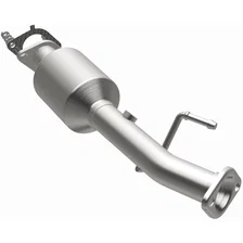 Rear 2015-2018 Chevrolet City Express 2.0L | 2013-2019 Nissan NV200 2.0L California Grade CARB Compliant Direct-Fit Catalytic Converter image 2
