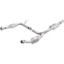 2002-2004 Ford Explorer 4.0L | 2002-2004 Mercury Mountaineer 4.0L OEM Grade Federal / EPA Compliant Direct-Fit Catalytic Converter image 1
