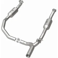 OEM Grade Federal / EPA Compliant Direct-Fit Catalytic Converter for Ford image 3