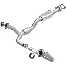2001-2003 Chevrolet S10 4.3L | 2001-2003 GMC Sonoma 4.3L OEM Grade Federal / EPA Compliant Direct-Fit Catalytic Converter image 1