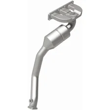 Front OEM Grade Federal / EPA Compliant Direct-Fit Manifold Catalytic Converter for BMW image 3