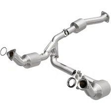 OEM Grade Federal / EPA Compliant Direct-Fit Catalytic Converter image 1