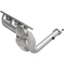 Front 2002-2005 Land Rover Freelander 2.5L OEM Grade Federal / EPA Compliant Direct-Fit Manifold Catalytic Converter image 1