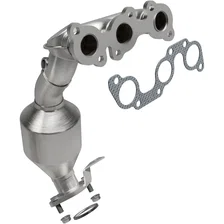 Front OEM Grade Federal / EPA Compliant Direct-Fit Manifold Catalytic Converter image 1