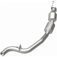 Right 2014-2019 Land Rover Range Rover Sport 3.0L | 2014-2019 Land Rover Range Rover 3.0L OEM Grade Federal / EPA Compliant Direct-Fit Catalytic Converter image 3