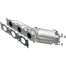 Right 2011-2014 Volvo XC90 3.2L OEM Grade Federal / EPA Compliant Direct-Fit Manifold Catalytic Converter image 1