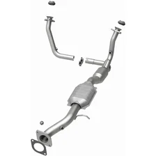 2001-2005 Chevrolet Blazer 4.3L OEM Grade Federal / EPA Compliant Direct-Fit Catalytic Converter image 3