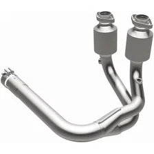 Front 2004-2006 Jeep Wrangler 4.0L California Grade CARB Compliant Direct-Fit Catalytic Converter image 2