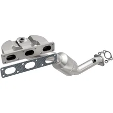 Front 2004-2005 BMW 525i 2.5L | 2004-2005 BMW 530i 3.0L OEM Grade Federal / EPA Compliant Direct-Fit Manifold Catalytic Converter image 1