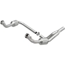 2010-2011 Jeep Wrangler 3.8L OEM Grade Federal / EPA Compliant Direct-Fit Catalytic Converter image 1
