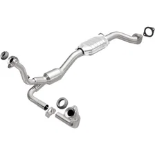 2001-2005 Chevrolet Blazer 4.3L OEM Grade Federal / EPA Compliant Direct-Fit Catalytic Converter image 1