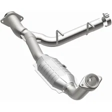 Right 2005-2006 Ford Expedition 5.4L OEM Grade Federal / EPA Compliant Direct-Fit Catalytic Converter image 2