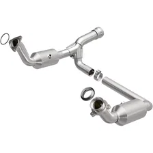 OEM Grade Federal / EPA Compliant Direct-Fit Catalytic Converter image 1