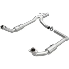 OEM Grade Federal / EPA Compliant Direct-Fit Catalytic Converter for Ford image 1