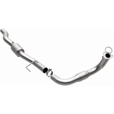 Left 2004-2005 Chevrolet Avalanche 2500 8.1L | 2004-2005 Chevrolet Suburban 2500 8.1L California Grade CARB Compliant Direct-Fit Catalytic Converter image 2