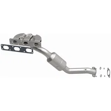 Front 2004-2005 BMW 525i 2.5L | 2004-2005 BMW 530i 3.0L OEM Grade Federal / EPA Compliant Direct-Fit Manifold Catalytic Converter image 4