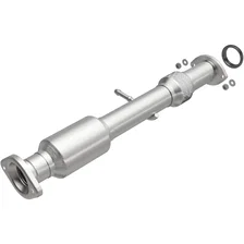 2014-2016 Toyota Highlander 3.5L OEM Grade Federal / EPA Compliant Direct-Fit Catalytic Converter image 1