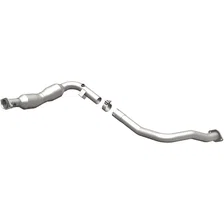 Right OEM Grade Federal / EPA Compliant Direct-Fit Catalytic Converter for Land Rover image 1