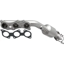 Right OEM Grade Federal / EPA Compliant Direct-Fit Manifold Catalytic Converter for Toyota image 1