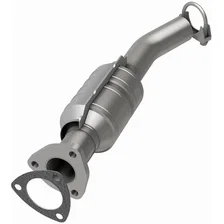 Rear 2004-2005 Suzuki Forenza 2.0L | 2005 Suzuki Reno 2.0L OEM Grade Federal / EPA Compliant Direct-Fit Catalytic Converter image 3