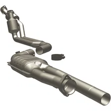 Standard Grade Federal / EPA Compliant Direct-Fit Catalytic Converter for Mercedes-Benz image 1