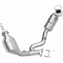 Front 2000-2001 Ford Taurus 3.0L | 2000-2001 Mercury Sable 3.0L California Grade CARB Compliant Direct-Fit Catalytic Converter image 4