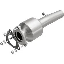 Rear 2014-2017 Land Rover Range Rover Evoque 2.0L | 2015-2019 Land Rover Discovery Sport 2.0L OEM Grade Federal / EPA Compliant Direct-Fit Catalytic Converter image 1