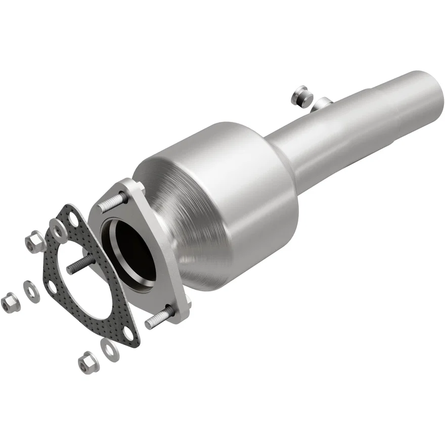 Rear 2014-2017 Land Rover Range Rover Evoque 2.0L | 2015-2019 Land Rover Discovery Sport 2.0L OEM Grade Federal / EPA Compliant Direct-Fit Catalytic Converter