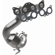Rear 2005-2011 Volvo XC90 4.4L OEM Grade Federal / EPA Compliant Direct-Fit Manifold Catalytic Converter image 2