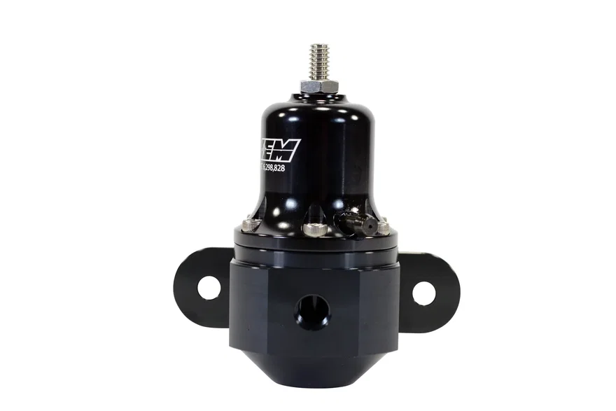 Hi-Cap Universal Adjustable Fuel Pressure Regulator