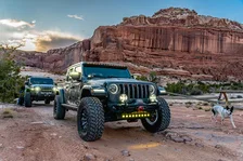 Center Off-Road Lighting for Jeep image 19