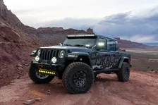 Center Off-Road Lighting for Jeep image 14