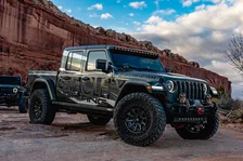 Center Off-Road Lighting for Jeep image 18