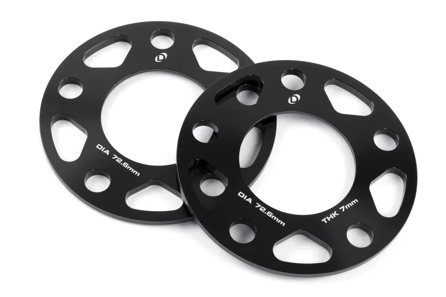 Spacers; 5x120 - 72.6mm CB - 7mm Thick for BMW
